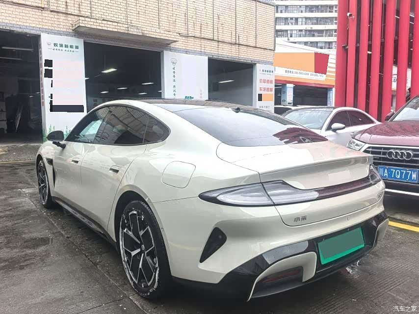 Xiaomi SU7, 2025 9