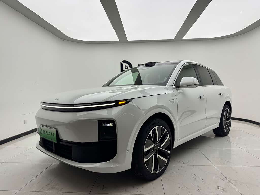 Li Auto L6