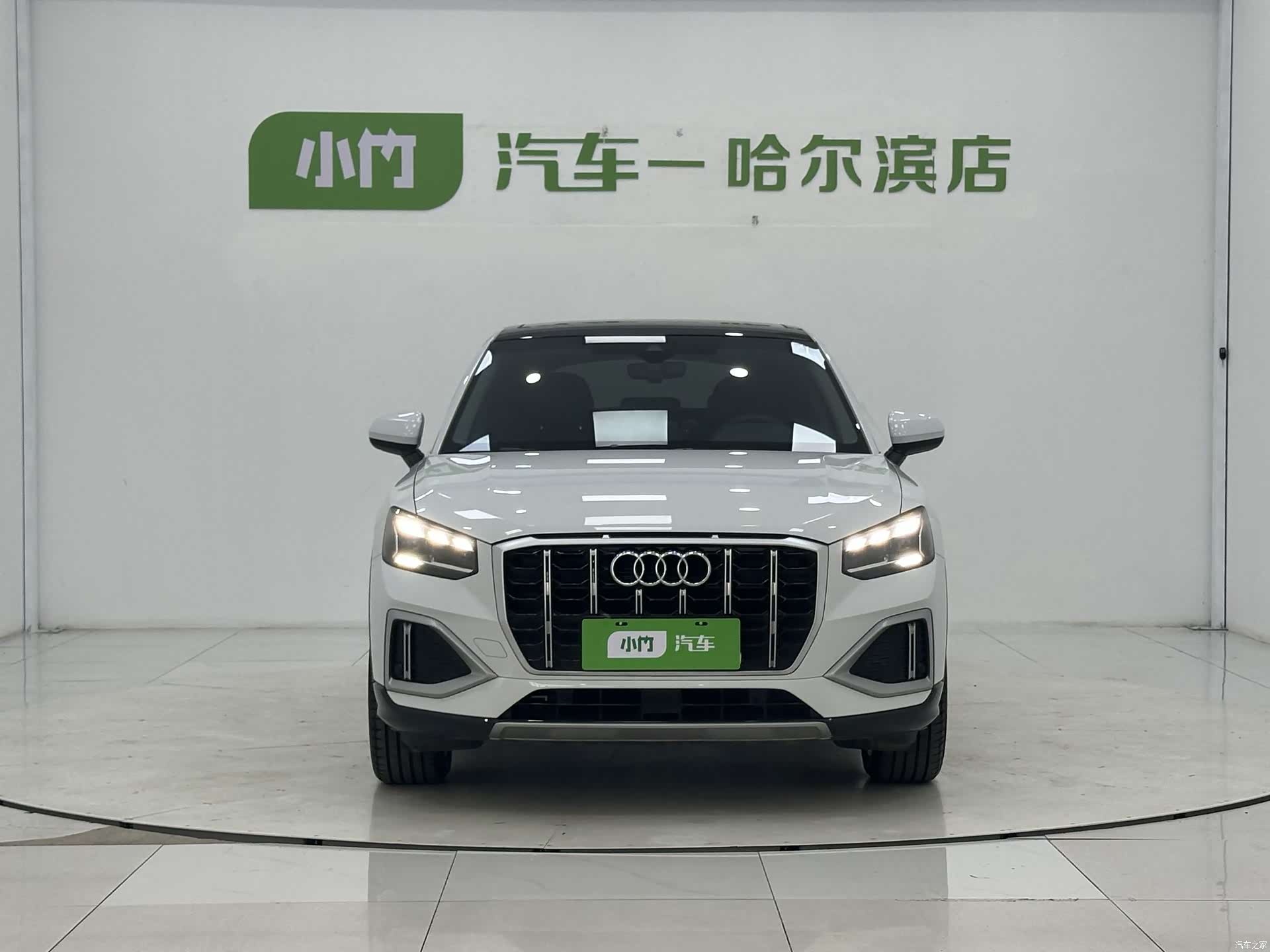 Audi Q2L, 2023 2