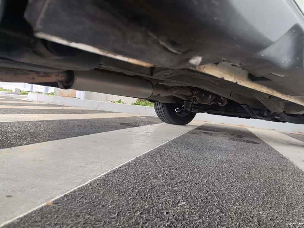 Geely X6, 2019 17