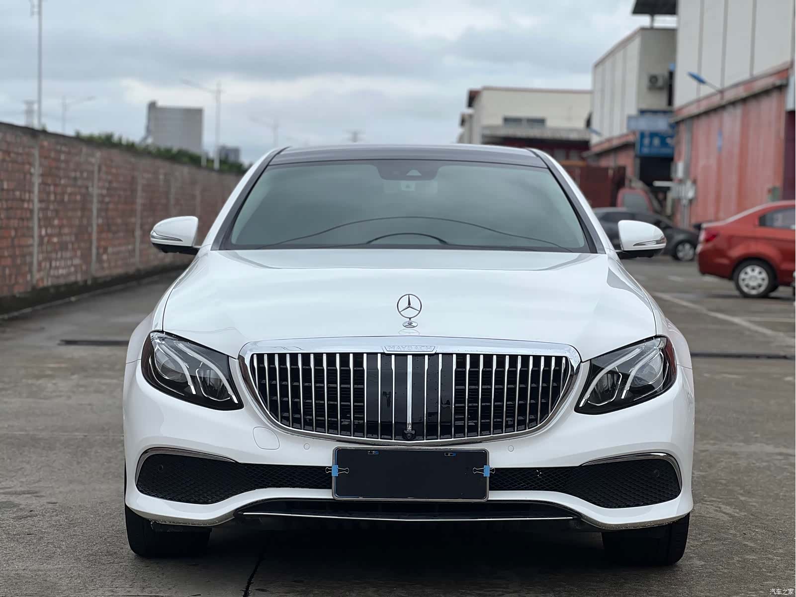 Mercedes-Benz E-Class, 2016 2