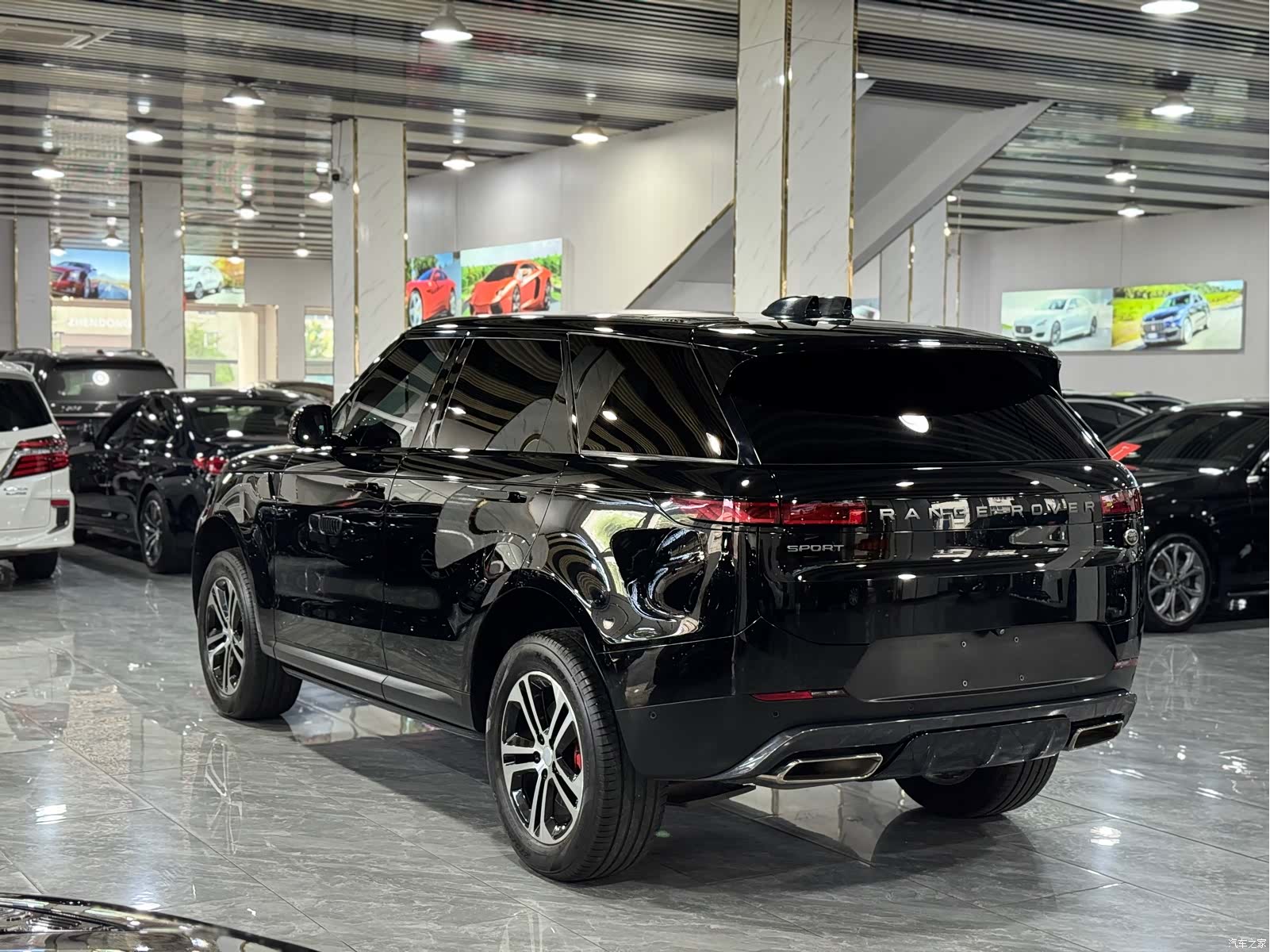 Land Rover Range Rover, 2023 13