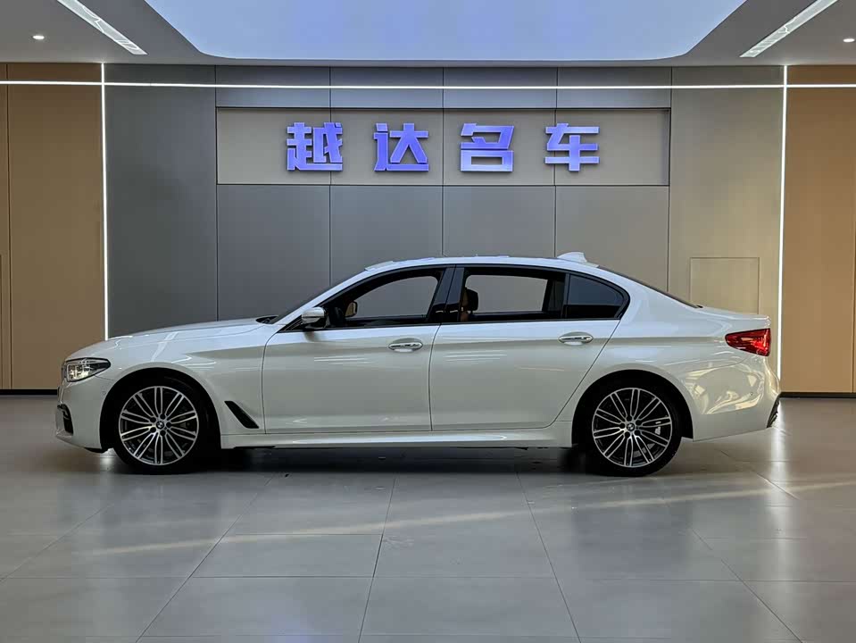 FAW car