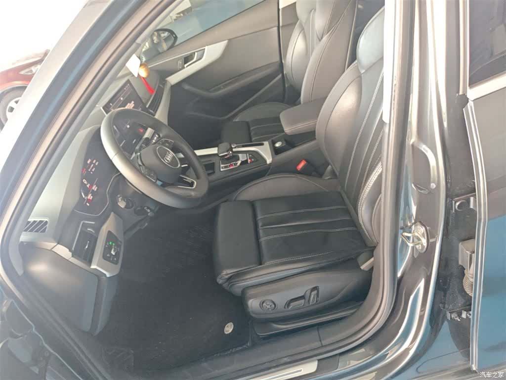 Audi A4L, 2023 14