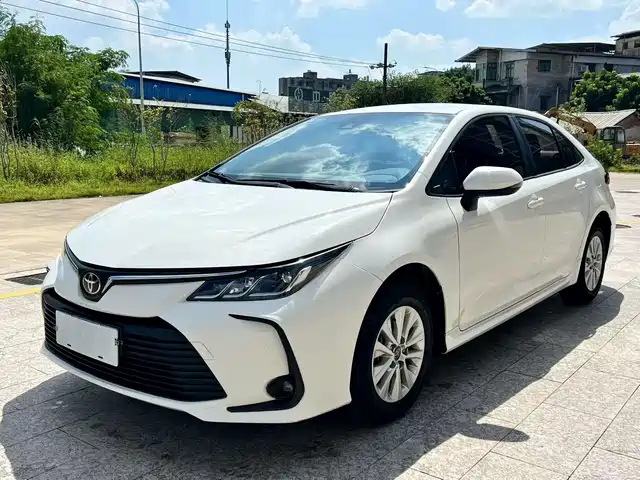 Toyota Corolla 2024 — купить из Китая под заказ