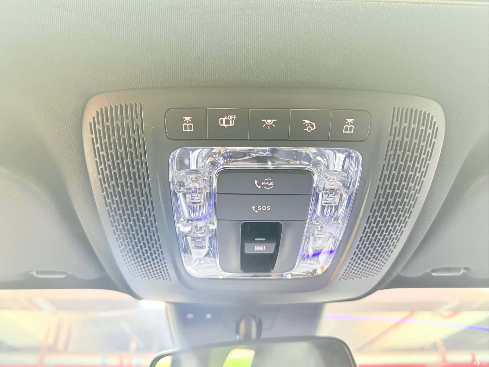 Mercedes-Benz EQA, 2024 32