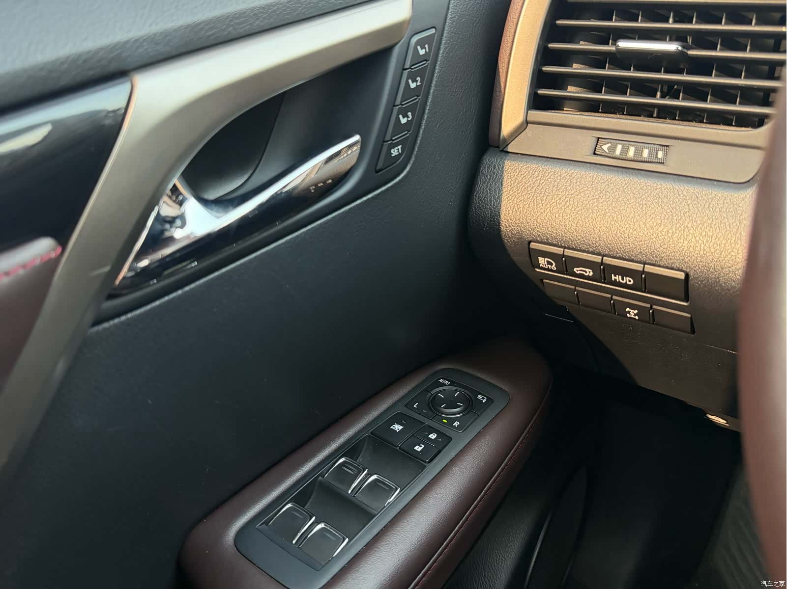 Lexus RX, 2020 19