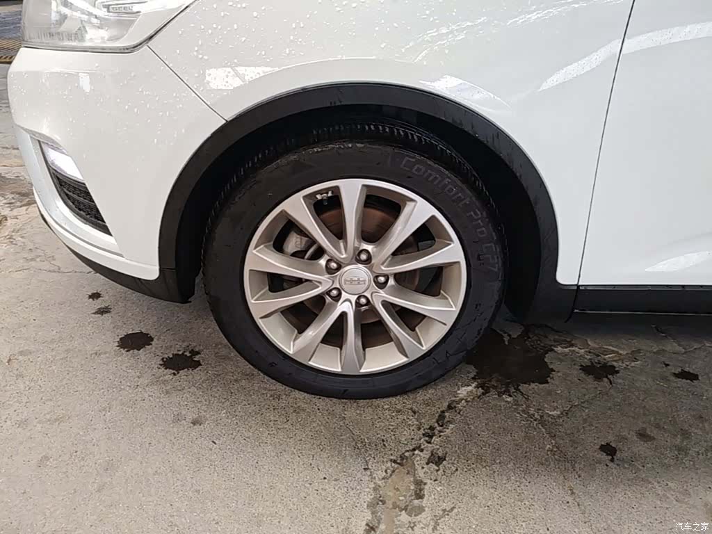 Geely Emgrand, 2017 23