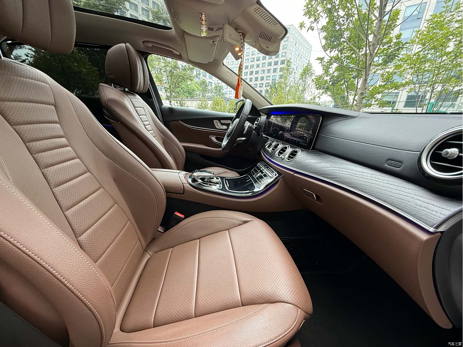 Mercedes-Benz E-Class, 2017 9
