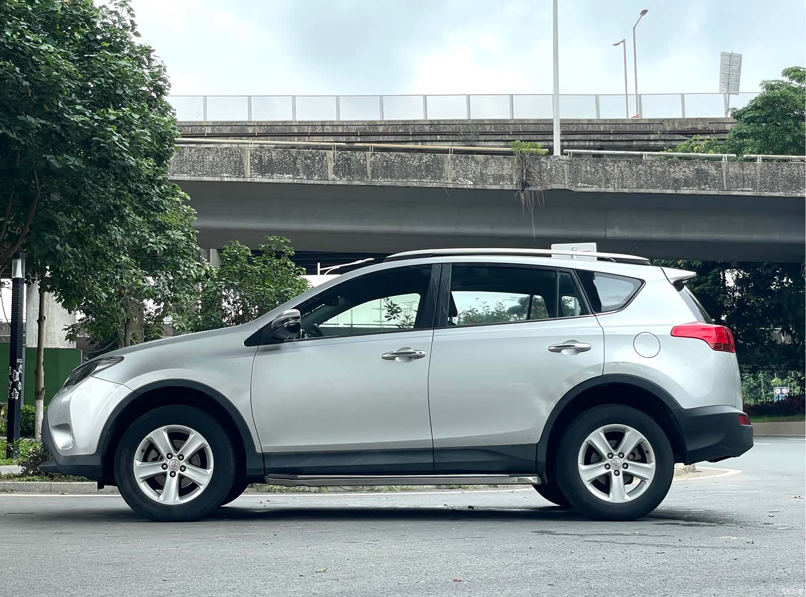 Toyota RAV4, 2014 3