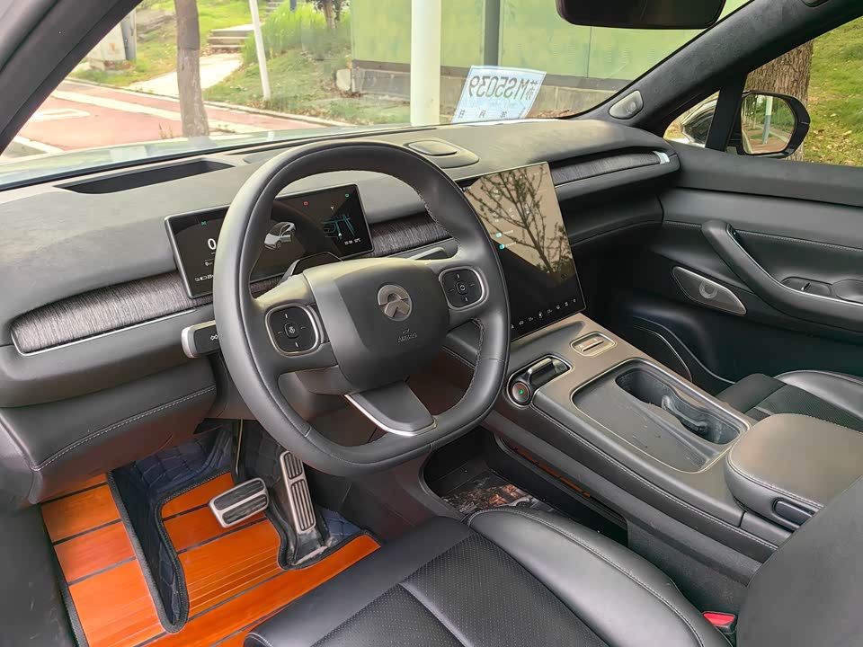 NIO EC7 NIO EC7