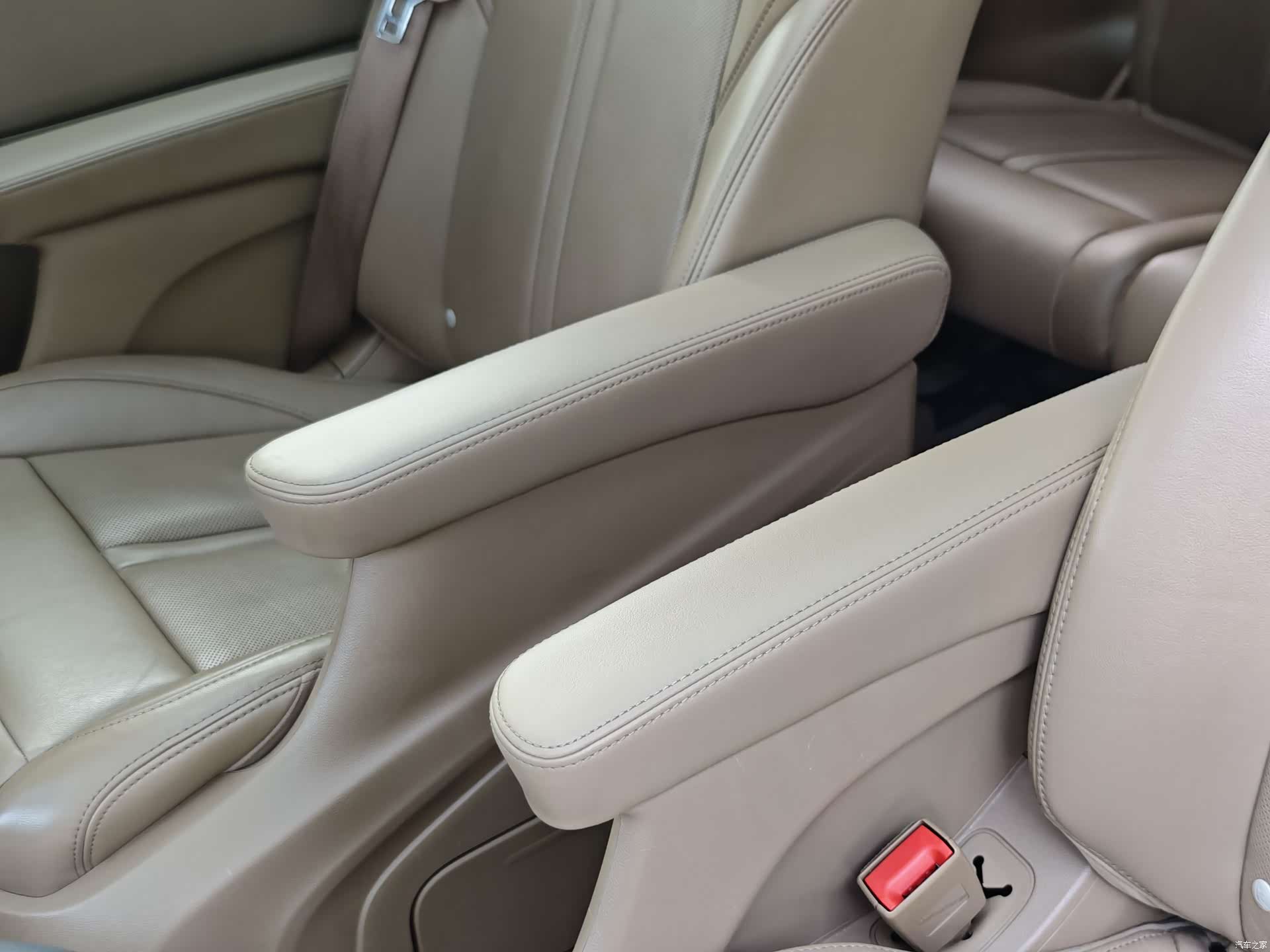 Buick GL8, 2020 26