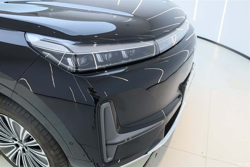 Geely M9, 2025 12
