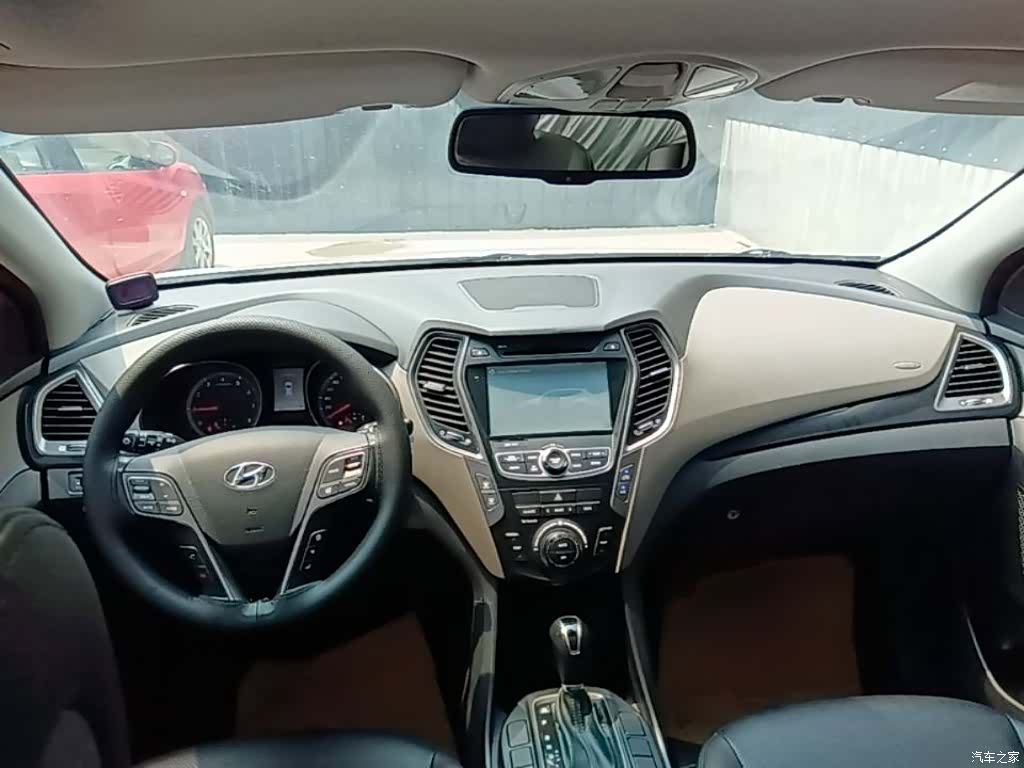 Hyundai 7, 2016 10