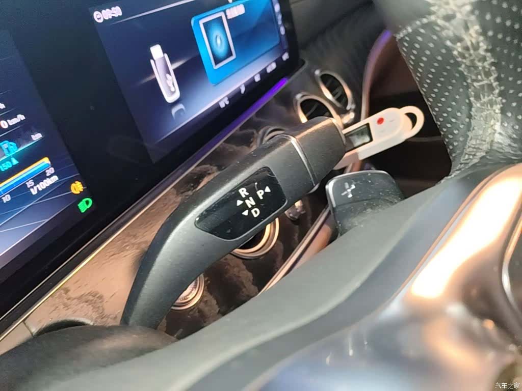 Mercedes-Benz E-Class, 2019 14