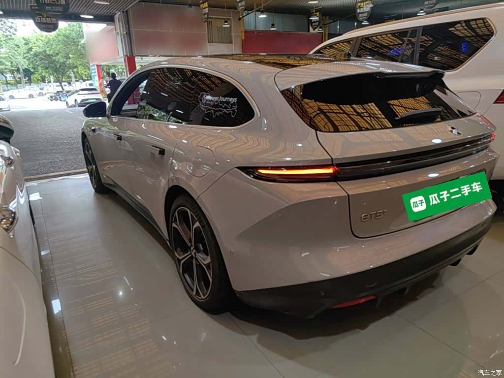 NIO ET5, 2025 все фото