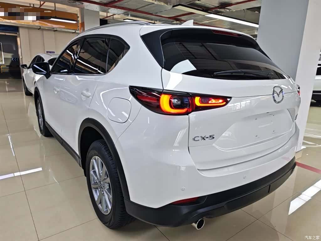 Mazda CX-5, 2022 все фото