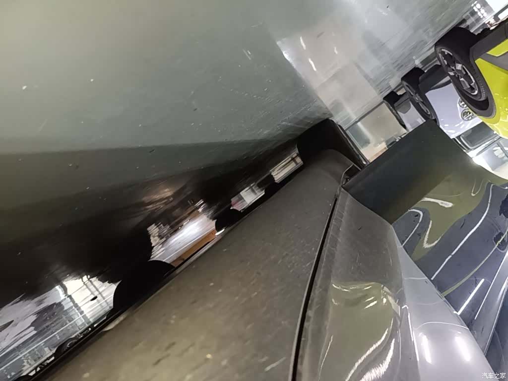 Tesla Model Y, 2022 19