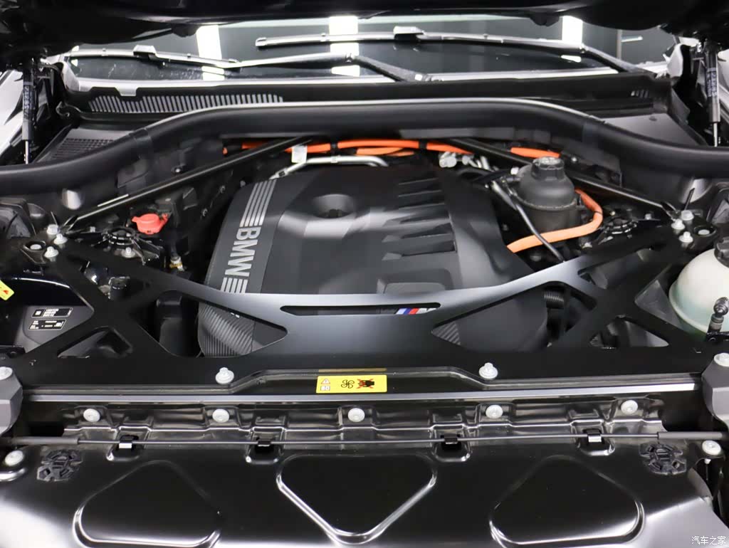 BMW XM, 2024 37