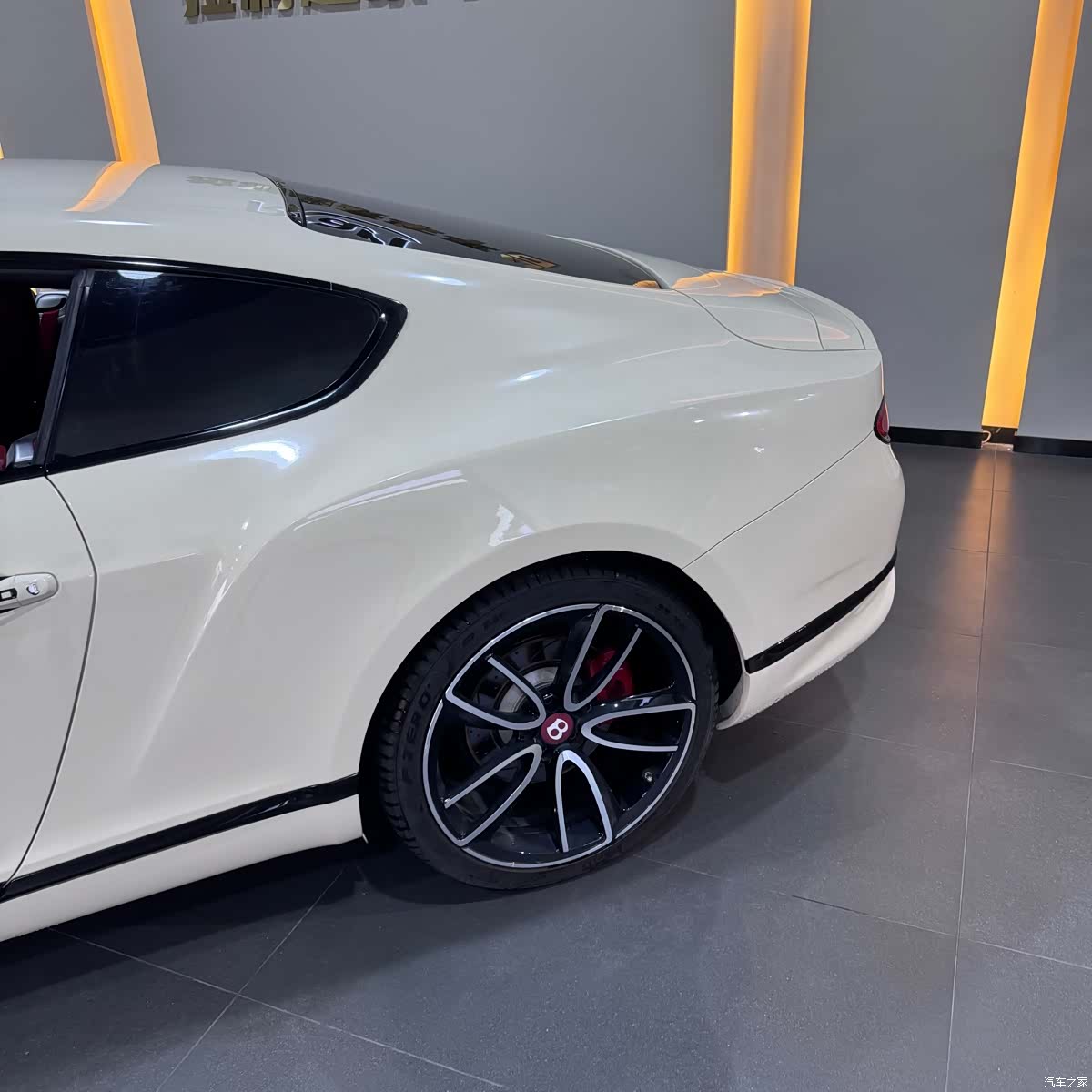Bentley Continental GT, 2014 8