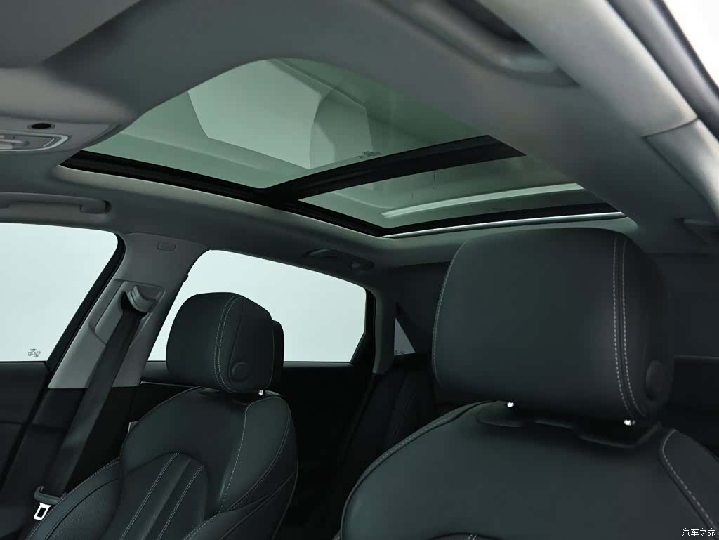 Audi A4L, 2022 13