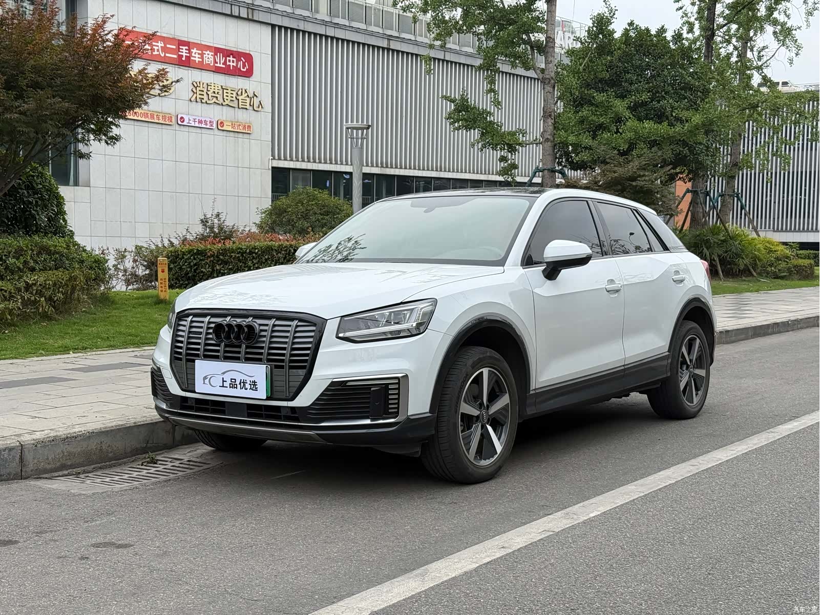 Audi e-tron, 2021 1