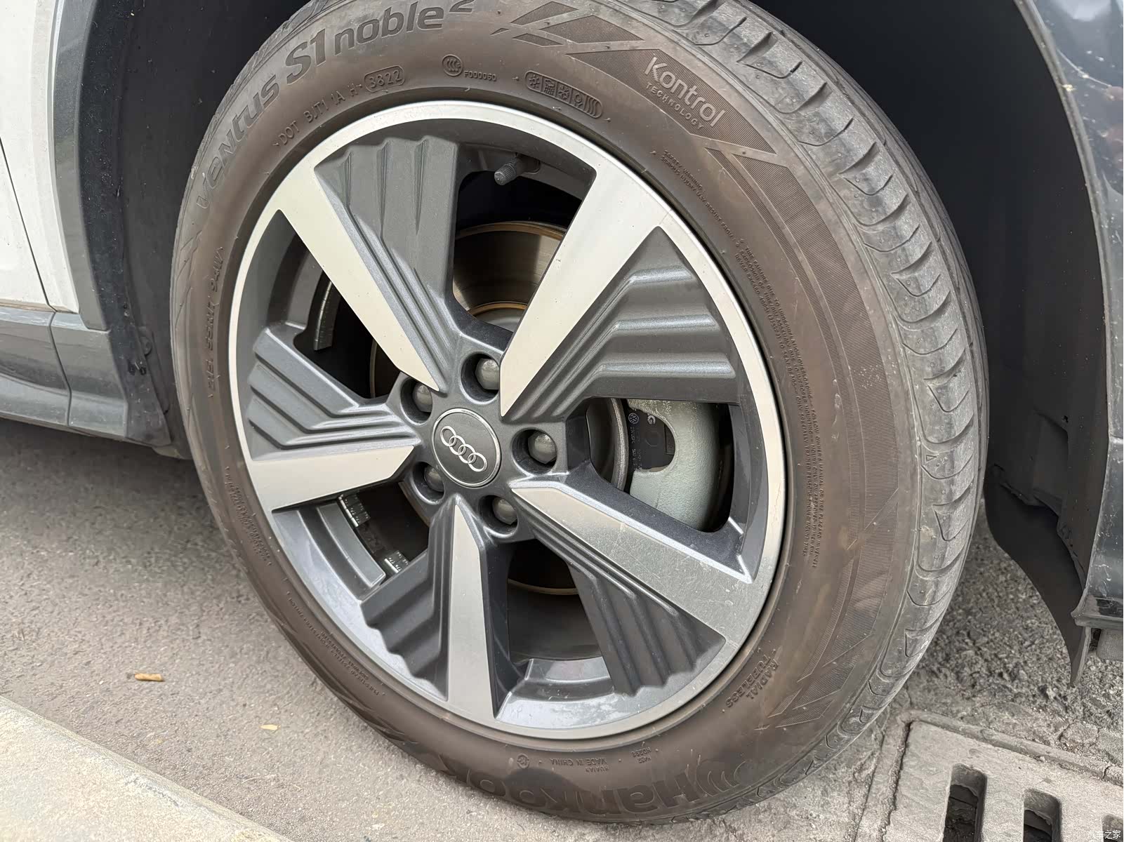 Audi e-tron, 2021 20