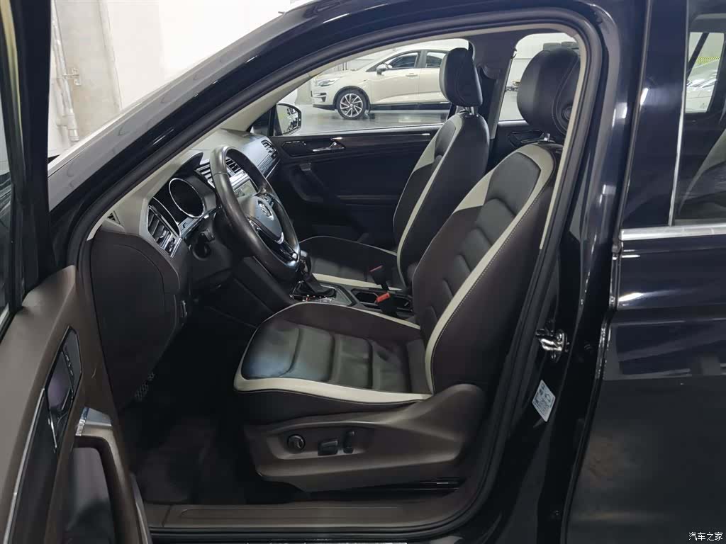 Volkswagen Tiguan L, 2017 10
