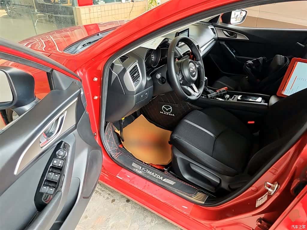 Mazda Mazda3, 2018 16