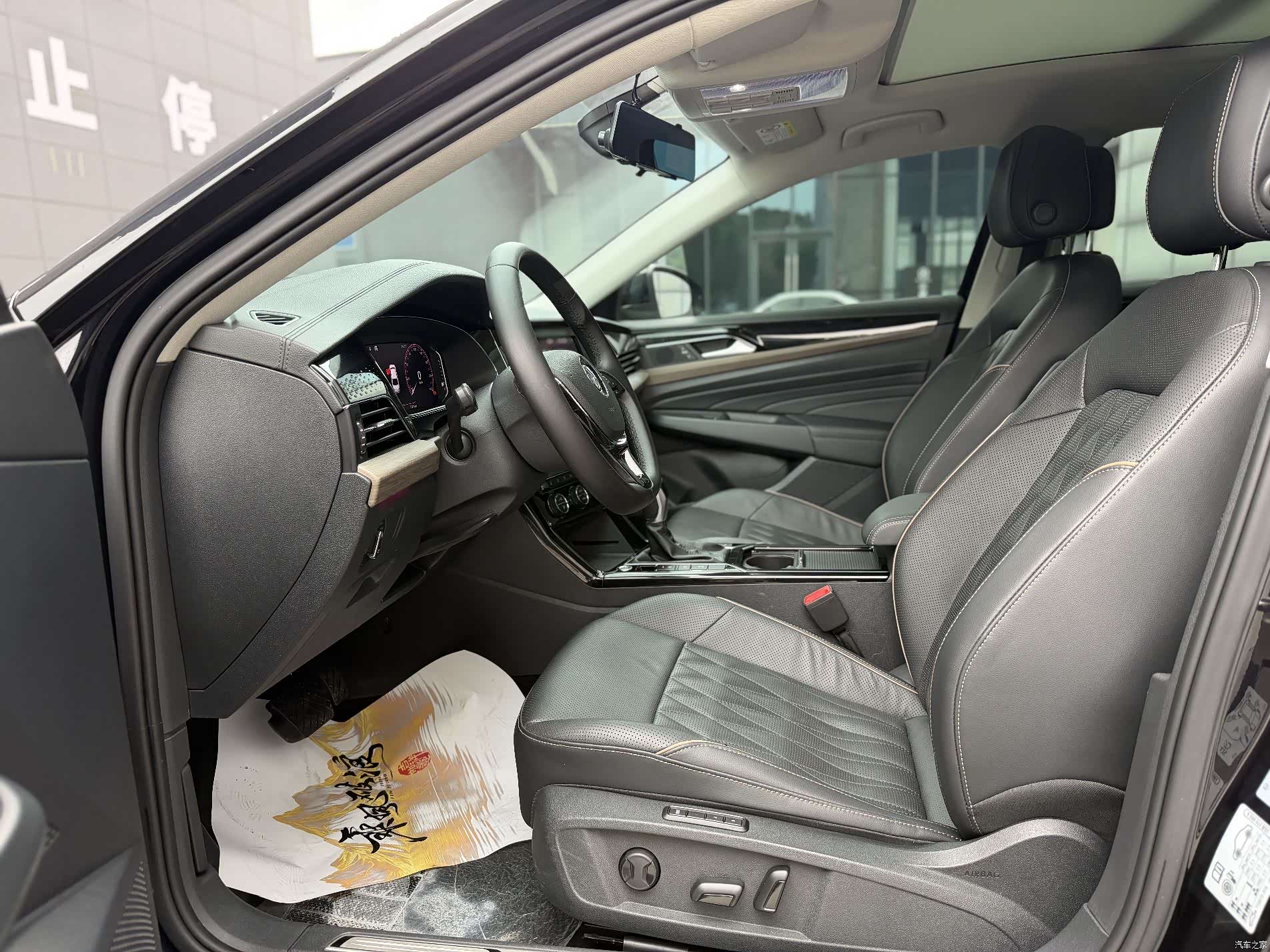 Volkswagen Passat, 2019 4