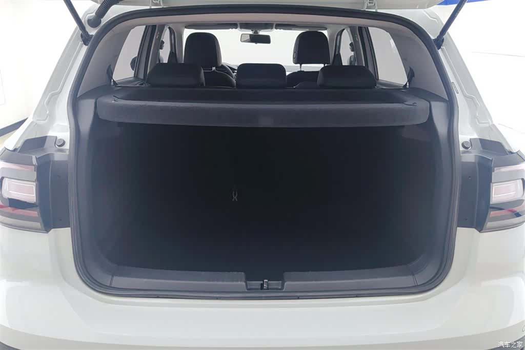 Volkswagen Tacqua, 2021 4