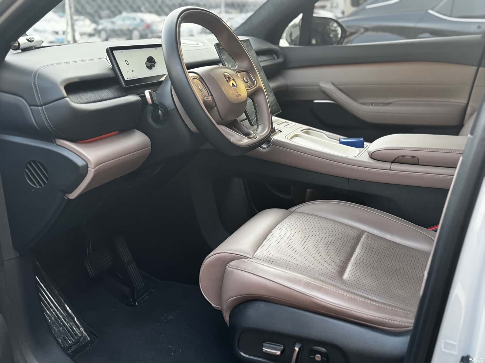 NIO ES6, 2023 16