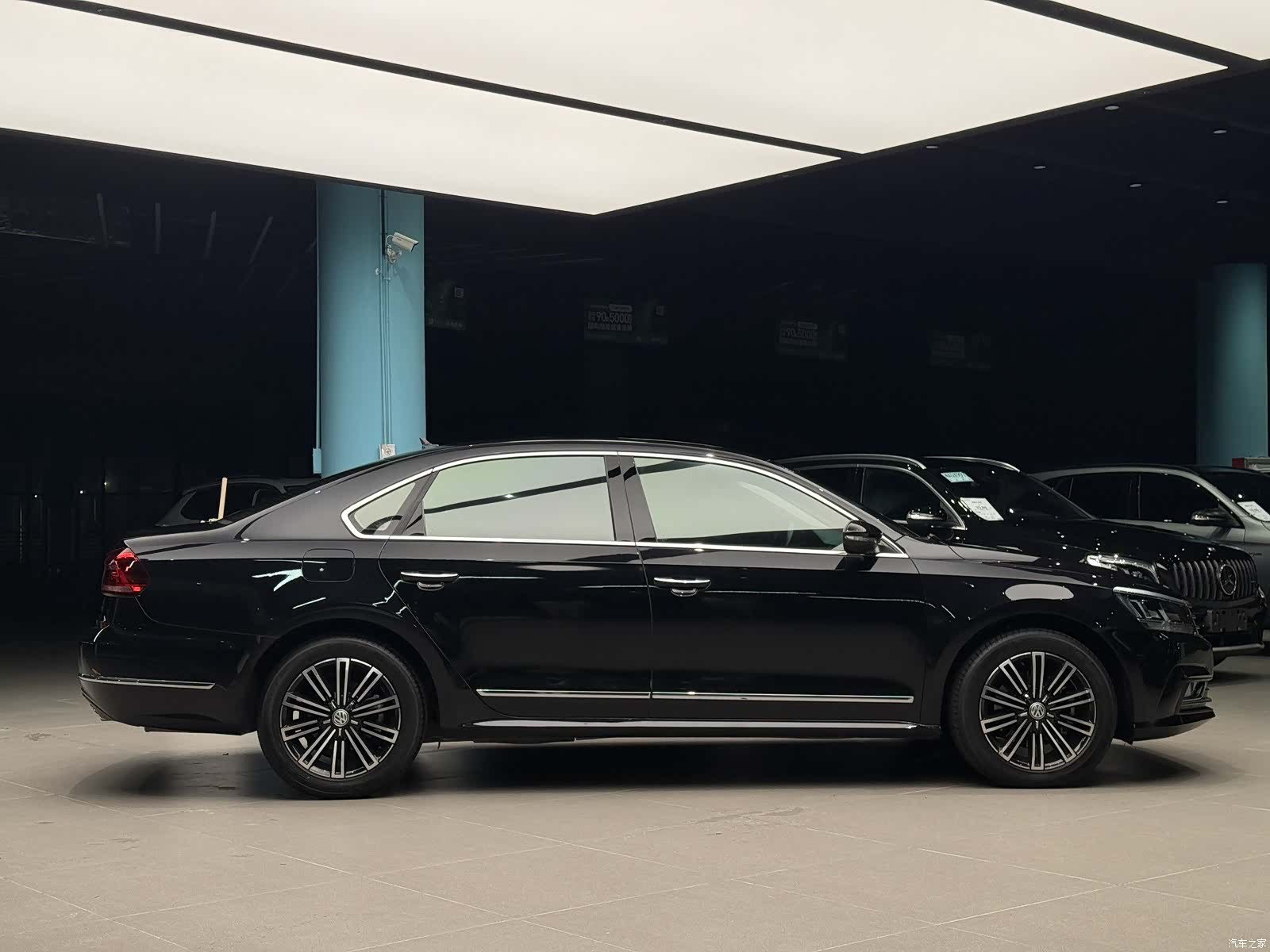 Volkswagen Passat, 2018 4