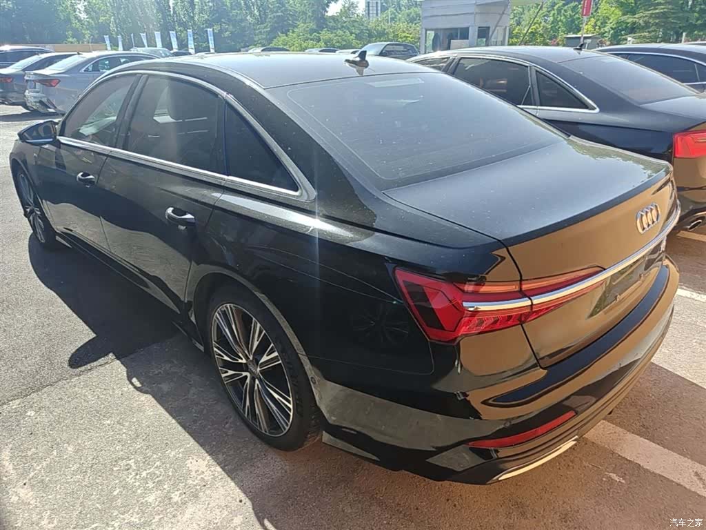 Audi A6L, 2019 все фото