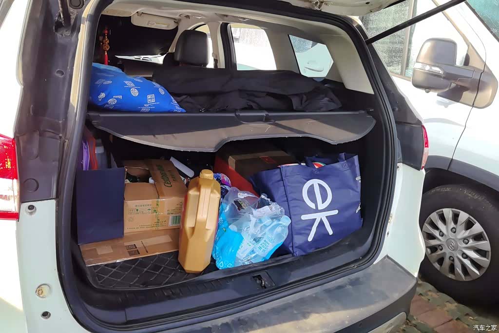 Ford Kuga, 2014 4