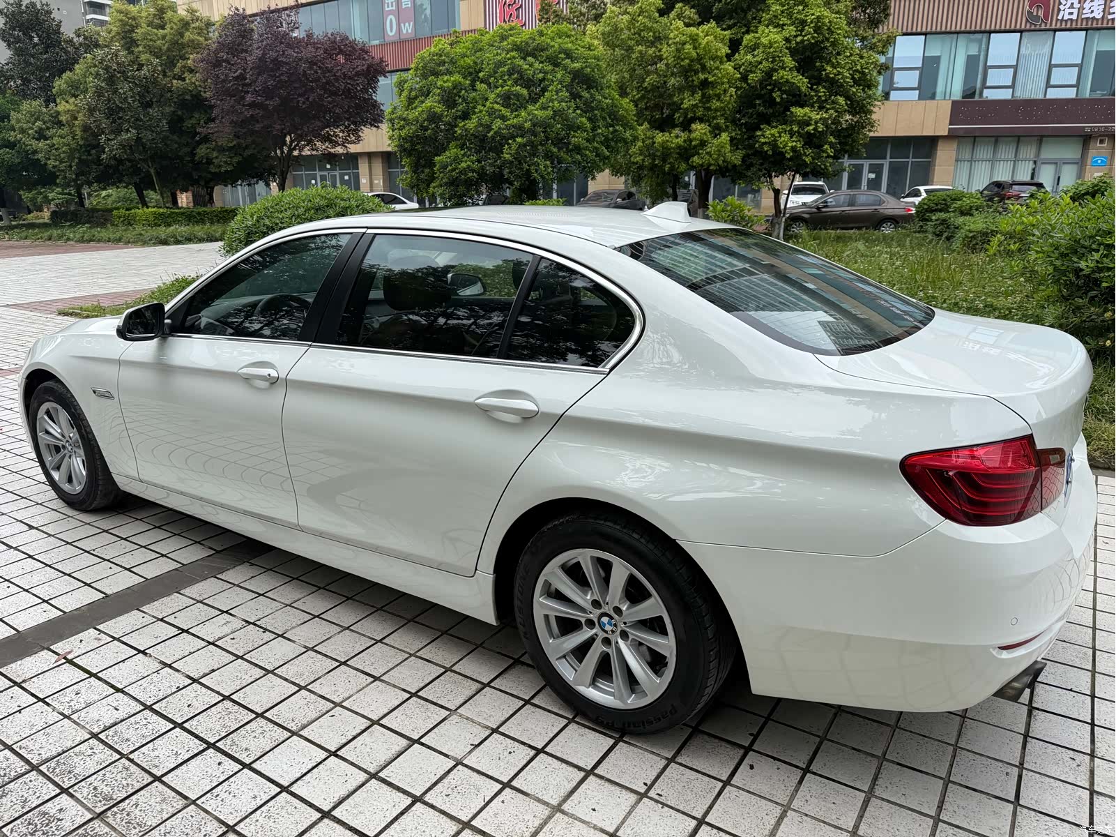 BMW 5 Series, 2014 12