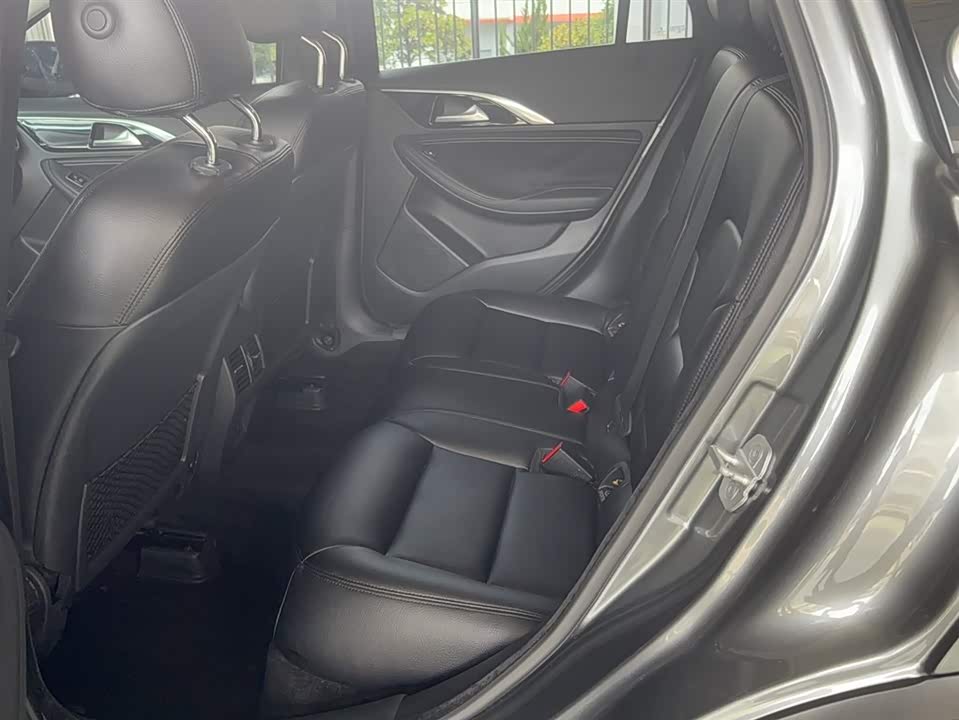 Infiniti QX30 Infiniti QX30