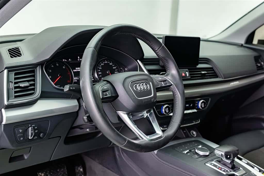 Audi Q5L, 2020 19