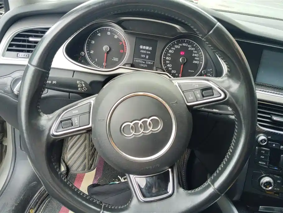 Audi A4L