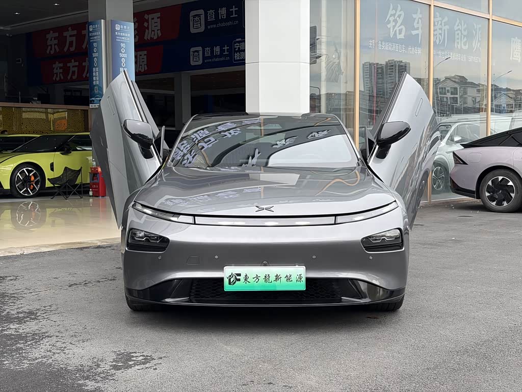 XPENG P7