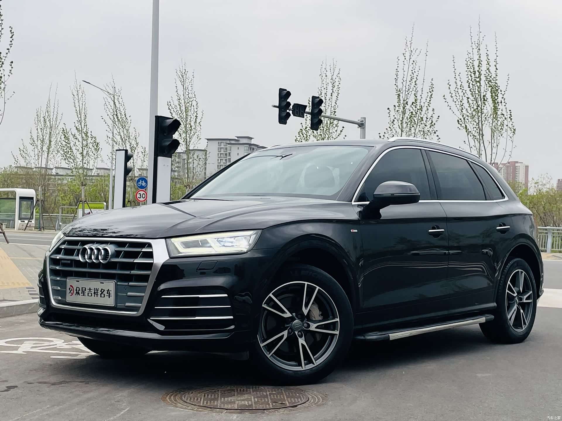 Audi Q5L, 2019 22