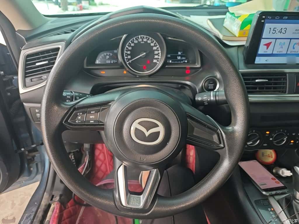 Mazda Mazda3, 2017 11
