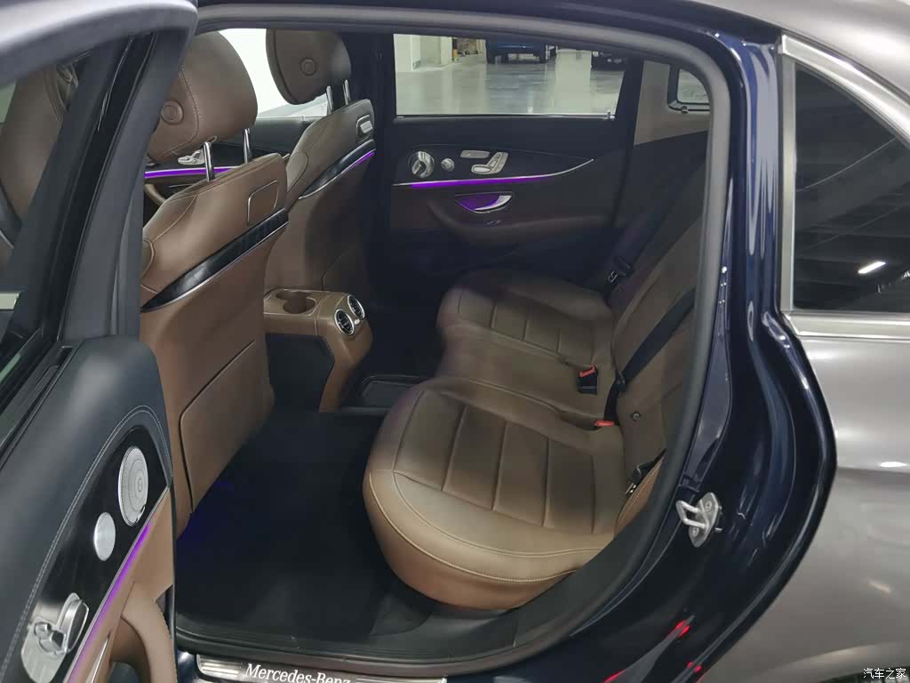 Mercedes-Benz E-Class, 2018 15