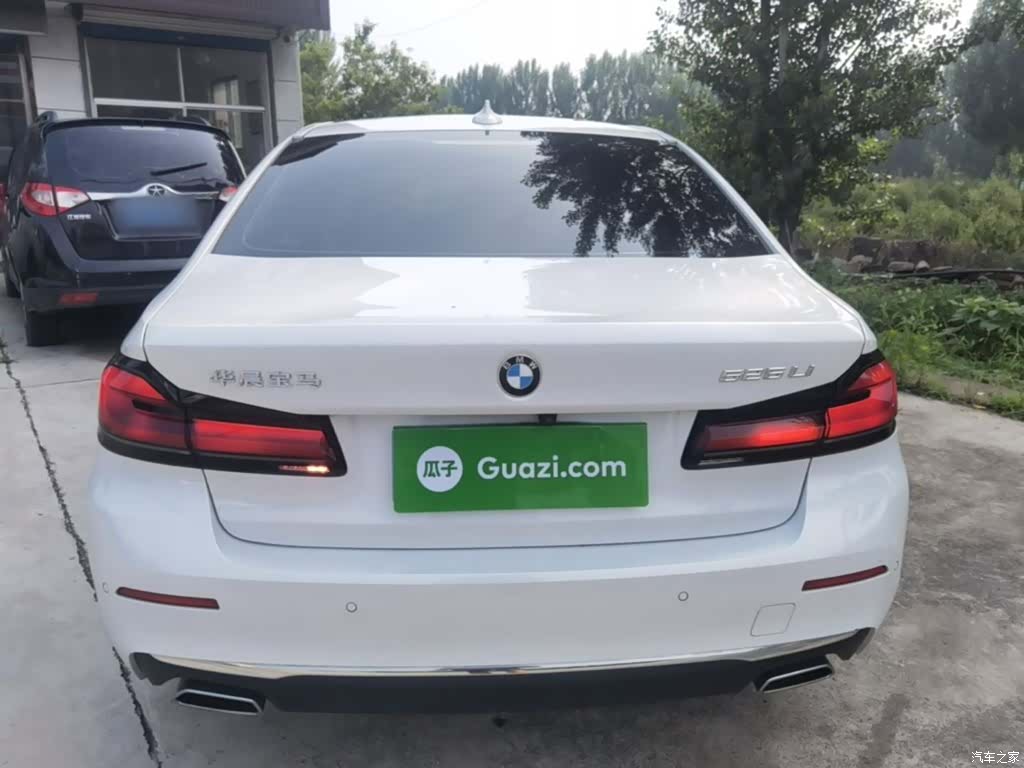 BMW 5 Series, 2022 6