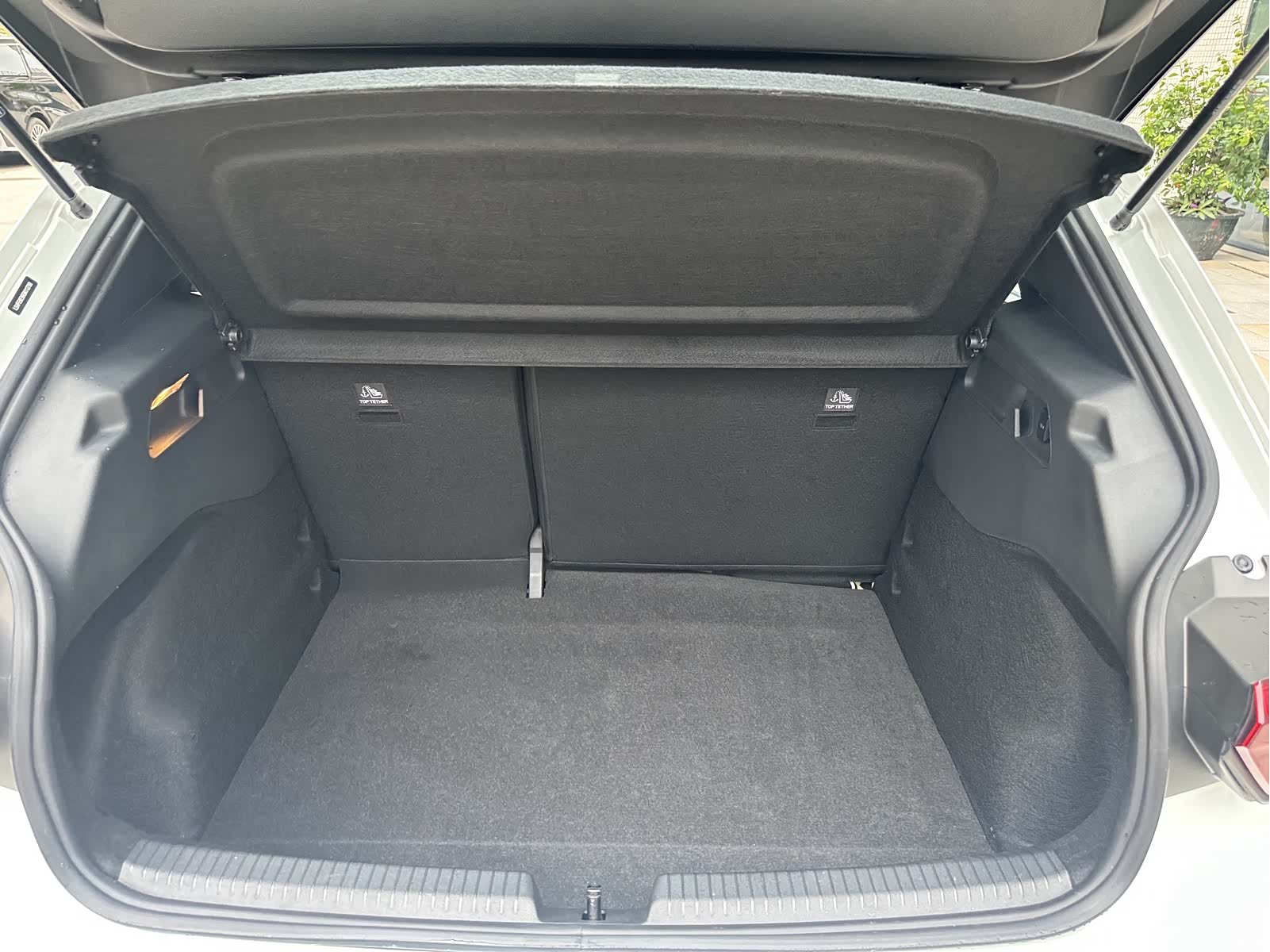 Volkswagen ID.3, 2025 18