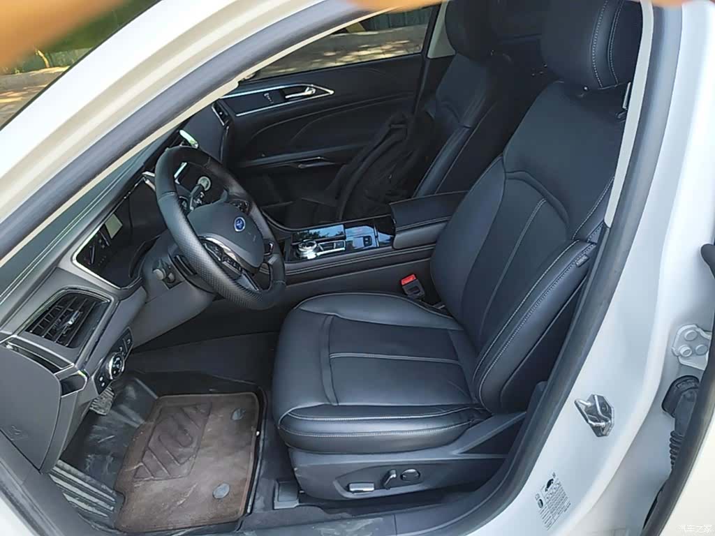 Ford Taurus, 2017 11