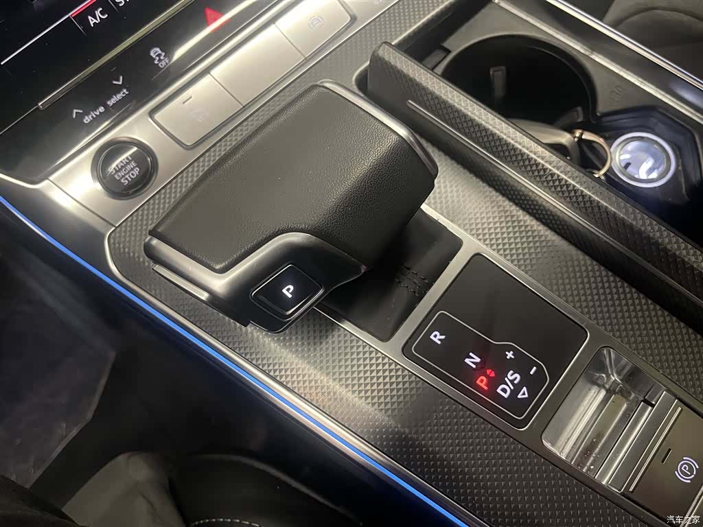 Audi A6L, 2024 19