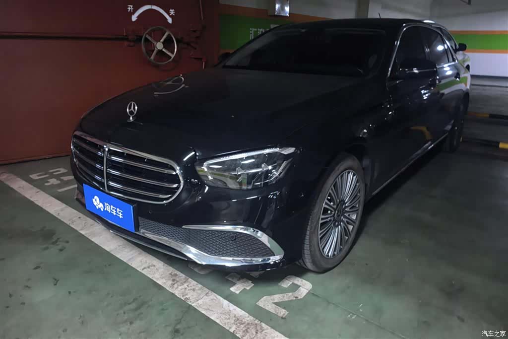 Mercedes-Benz E-Class, 2022 1