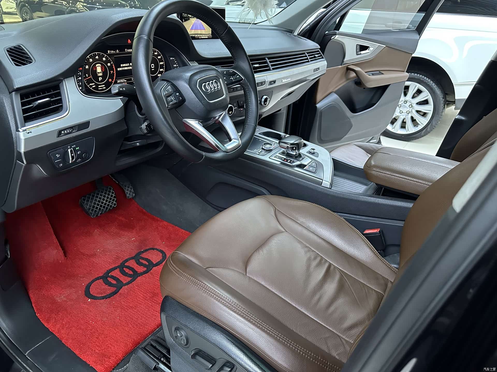 Audi Q7, 2016 4
