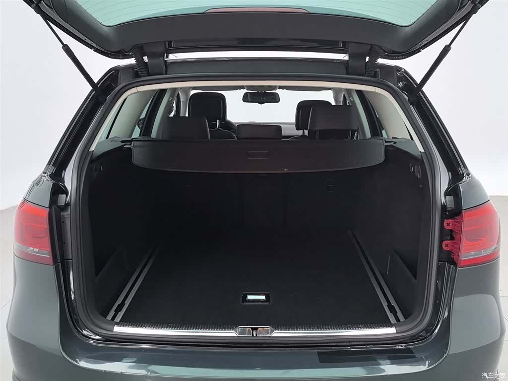 Volkswagen Magotan, 2014 16